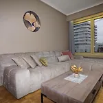 Simon Apartment