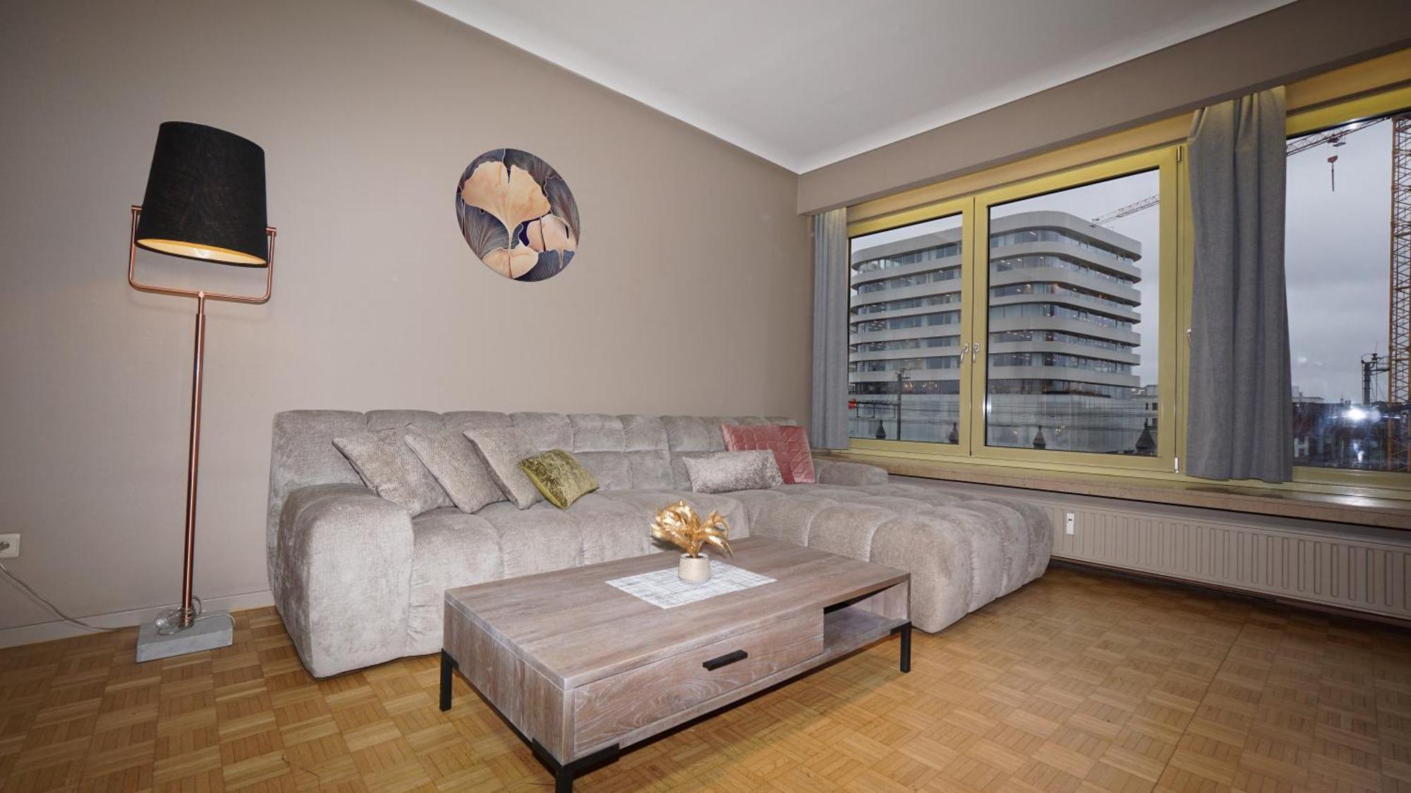 Simon Apartment