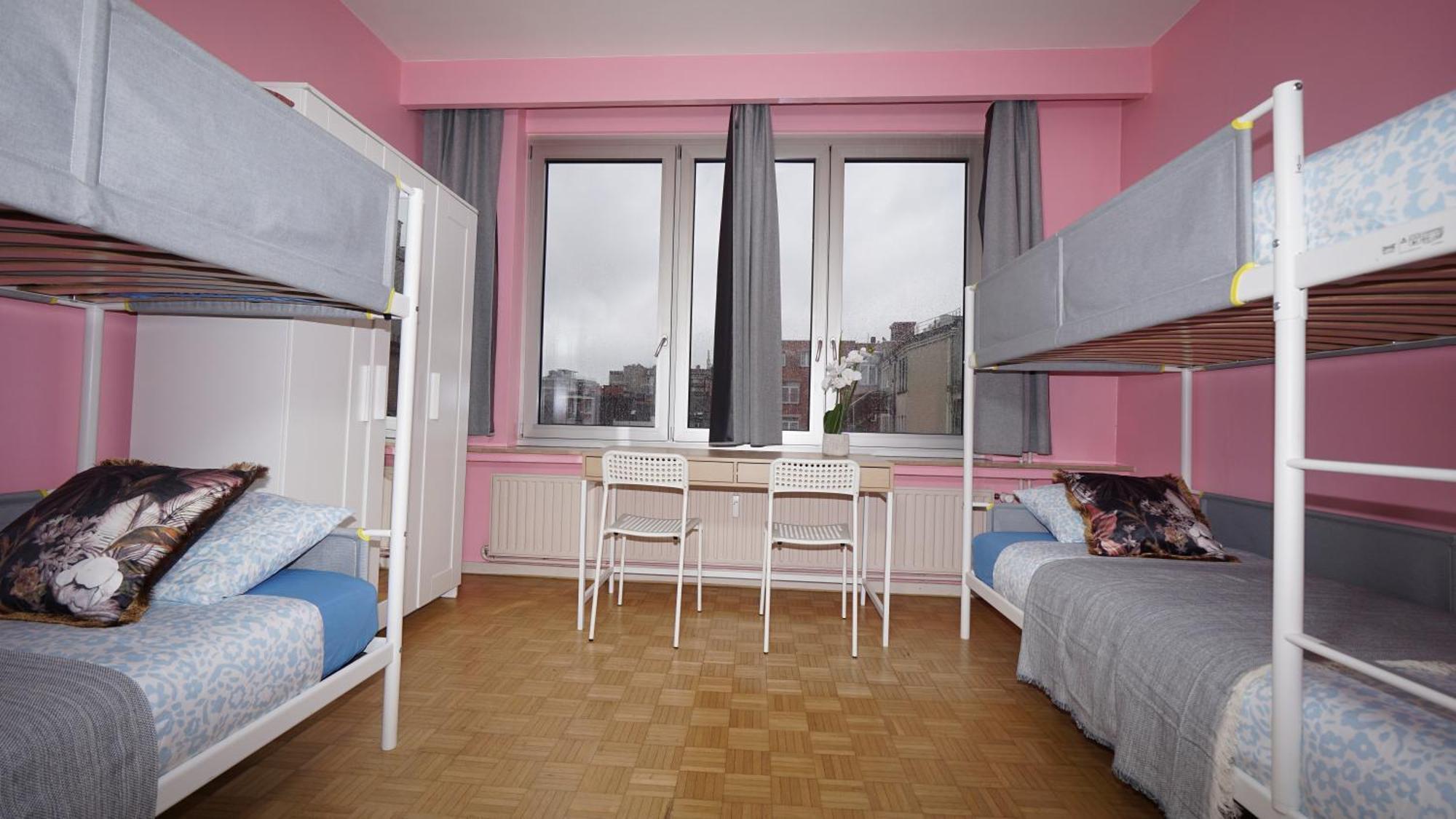 Simon Apartment